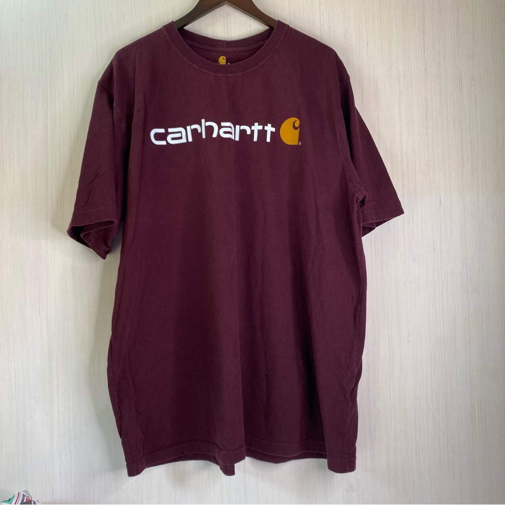 Carhartt Short Sleeve Logo Tee in Maroon with Gold Accent